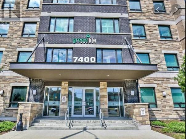 7400 Markham