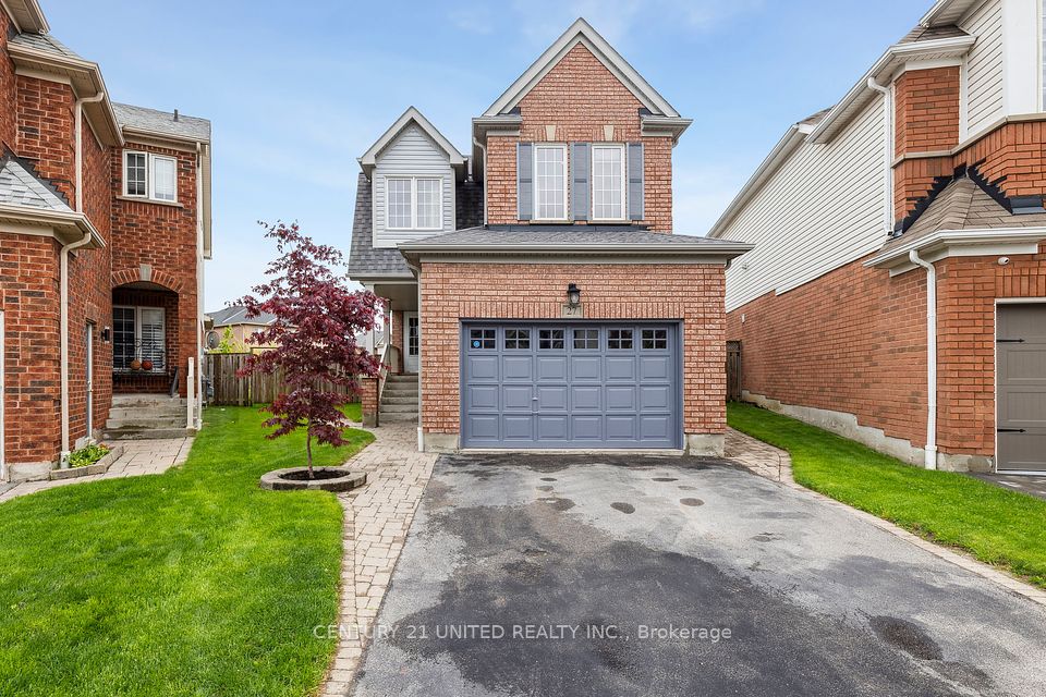 27 Shasta Crescent, Whitby, ON L1P 0A3