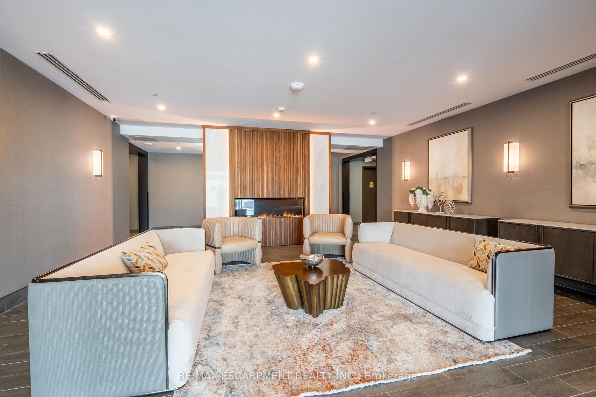 1 Bedroom Condo at 470 Dundas, Hamilton For sale