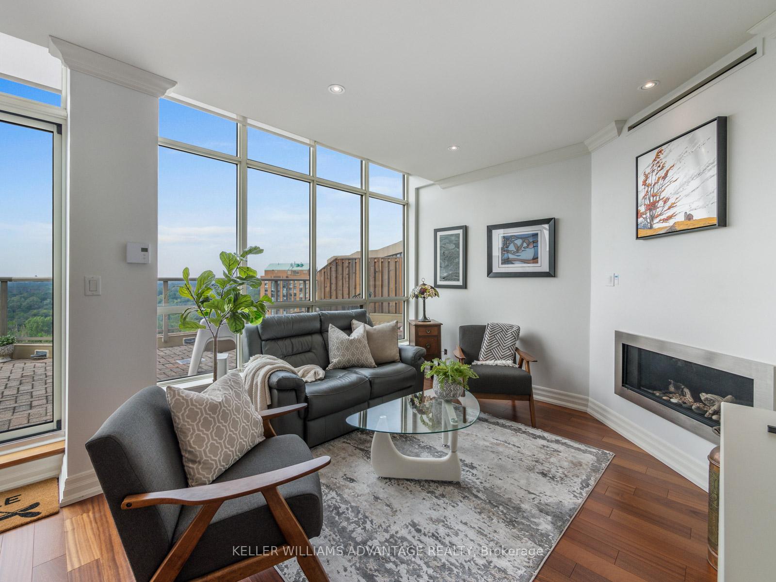 3 Bedrooms Condo at 20 Guildwood,  Toronto For sale