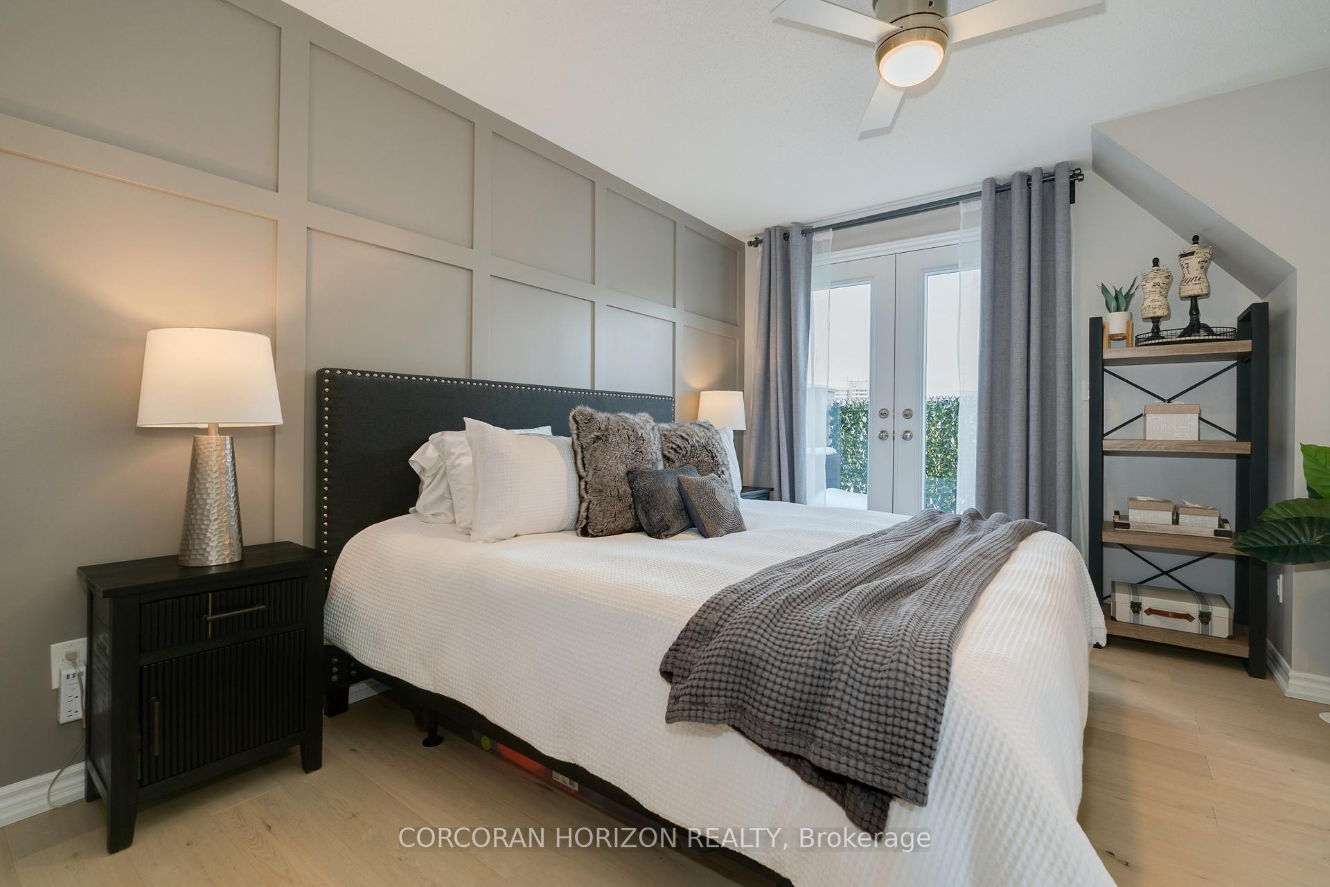 3 Bedrooms Condo at 11 Eaton Park, Toronto For sale