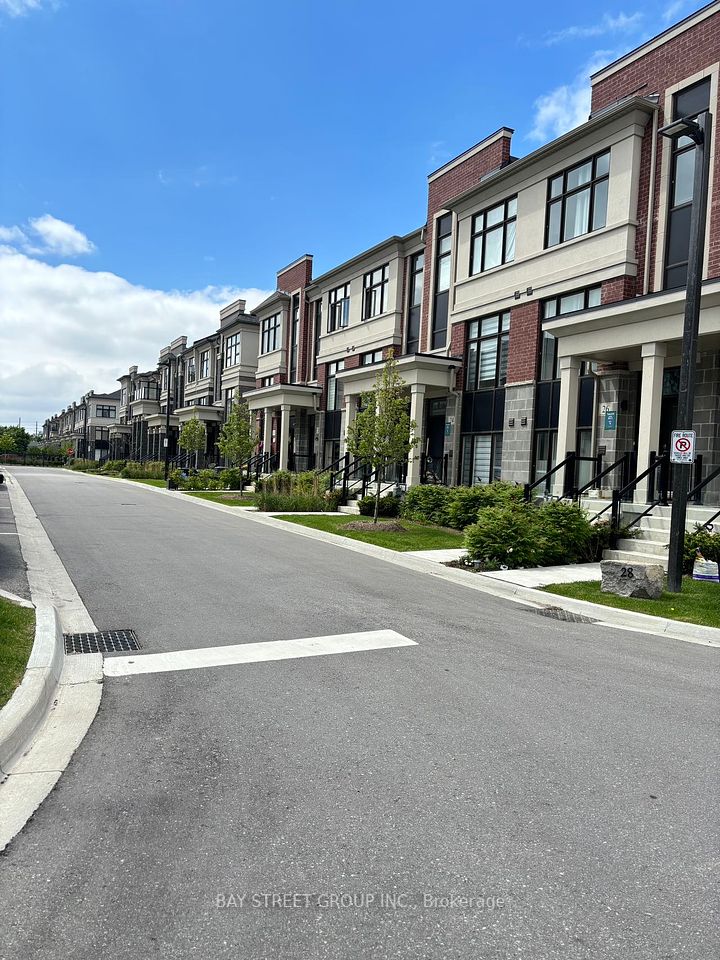 26 Andalusia Lane, Markham, ON L6E 0V3