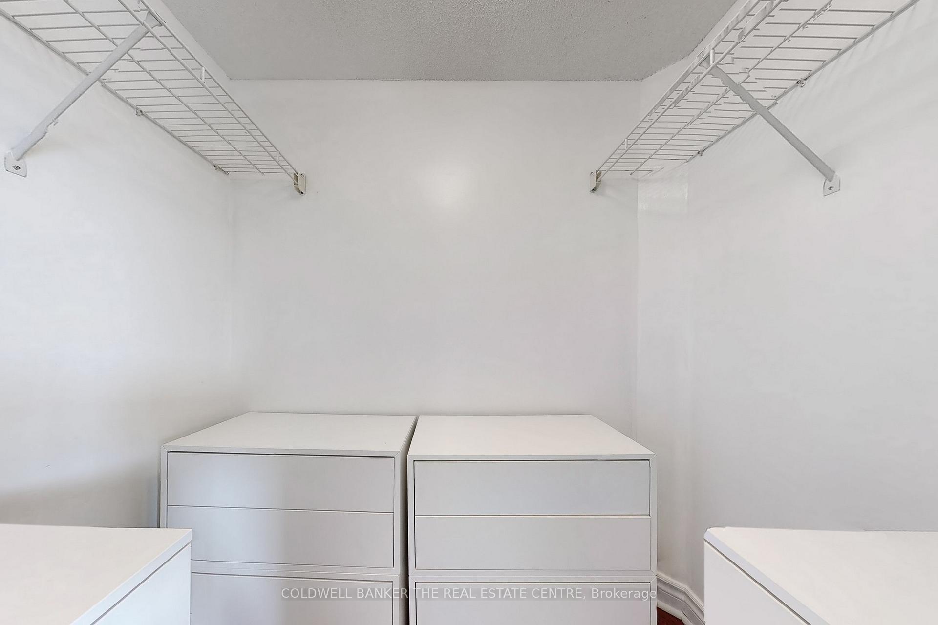 1 Bedroom Condo at 38 Elm, Toronto For sale