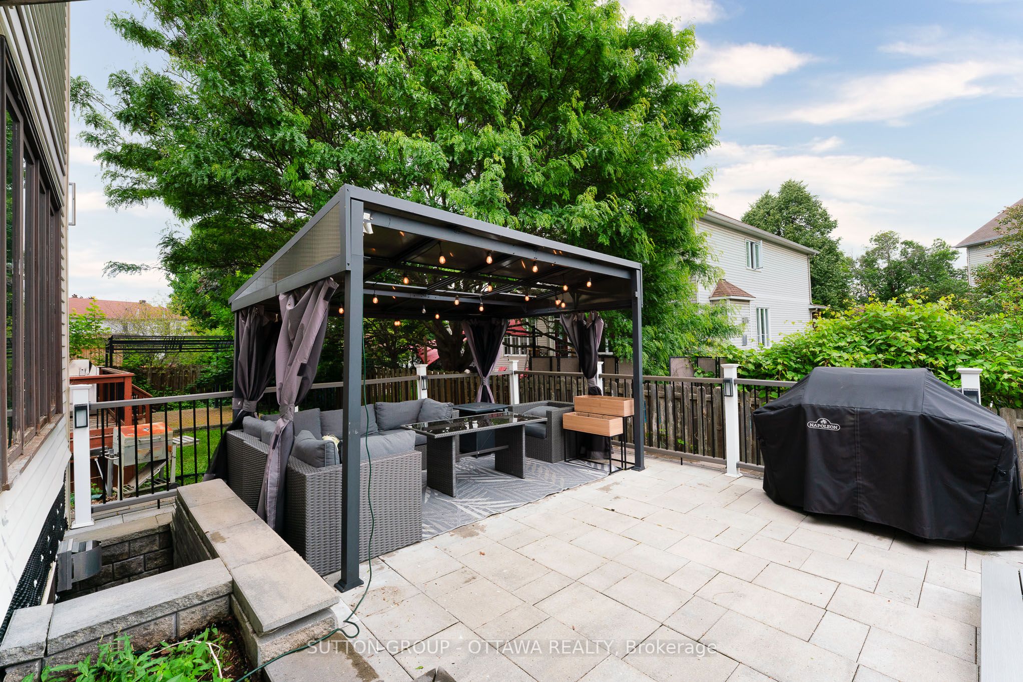 2163 Johnston Road