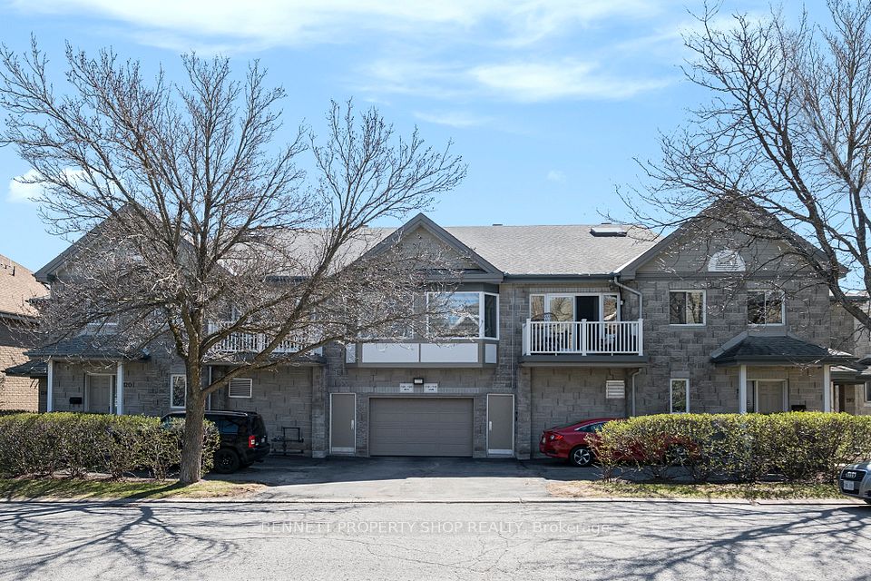 114 Robson