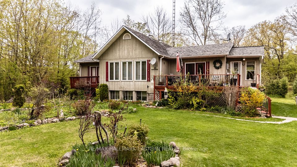 28 Woodlawn Drive ; MLS ID: X12150043