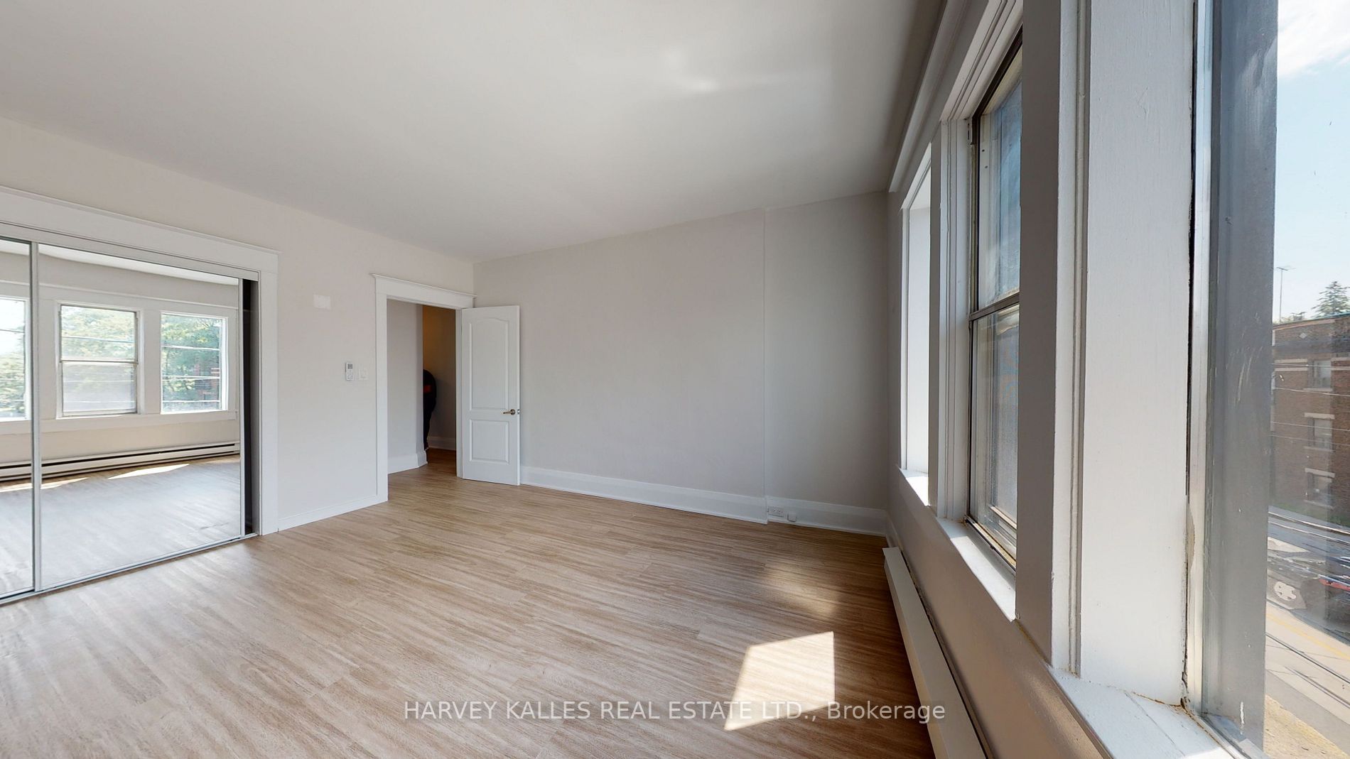 1065 Bathurst Street 3