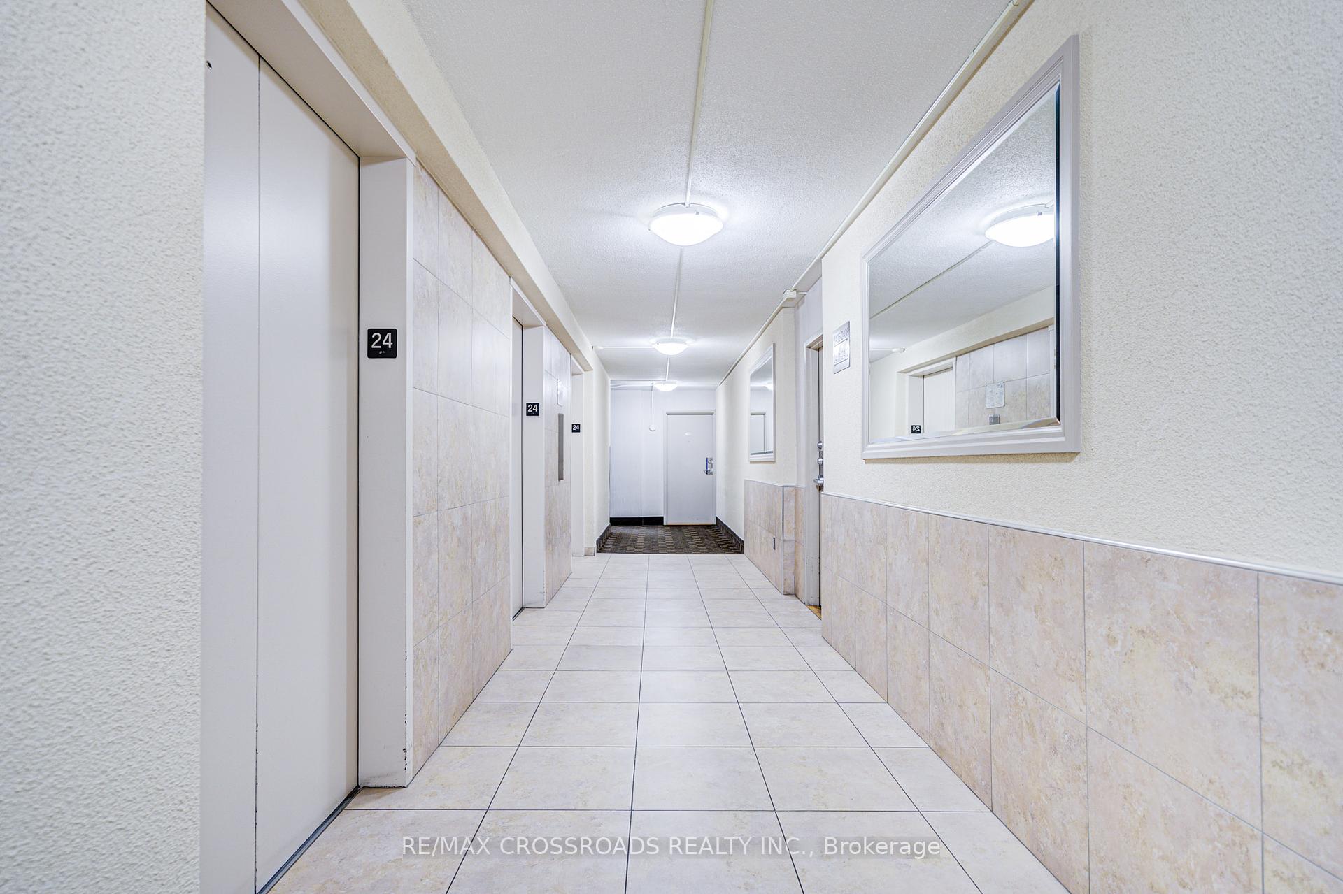 1 Bedroom Condo at 3 Massey, Toronto For sale