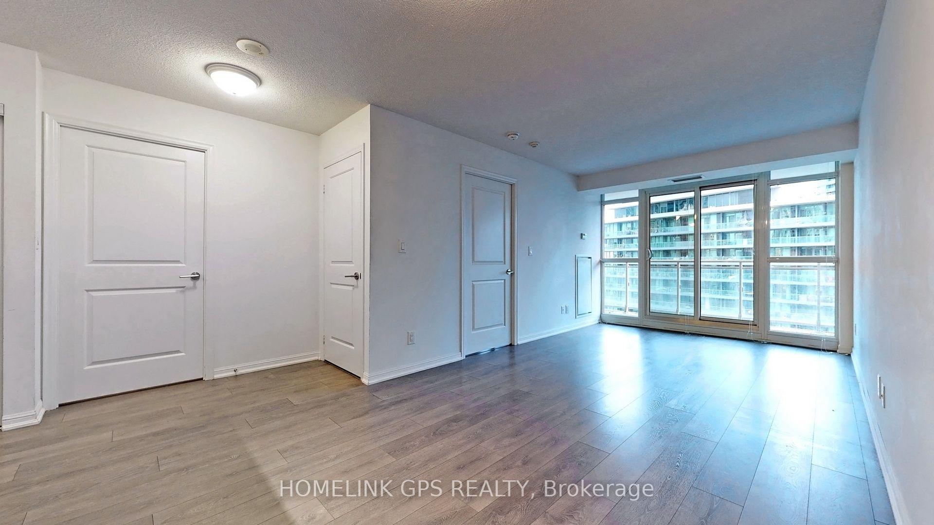 2 Bedrooms Condo at 35 Bastion, Toronto For sale