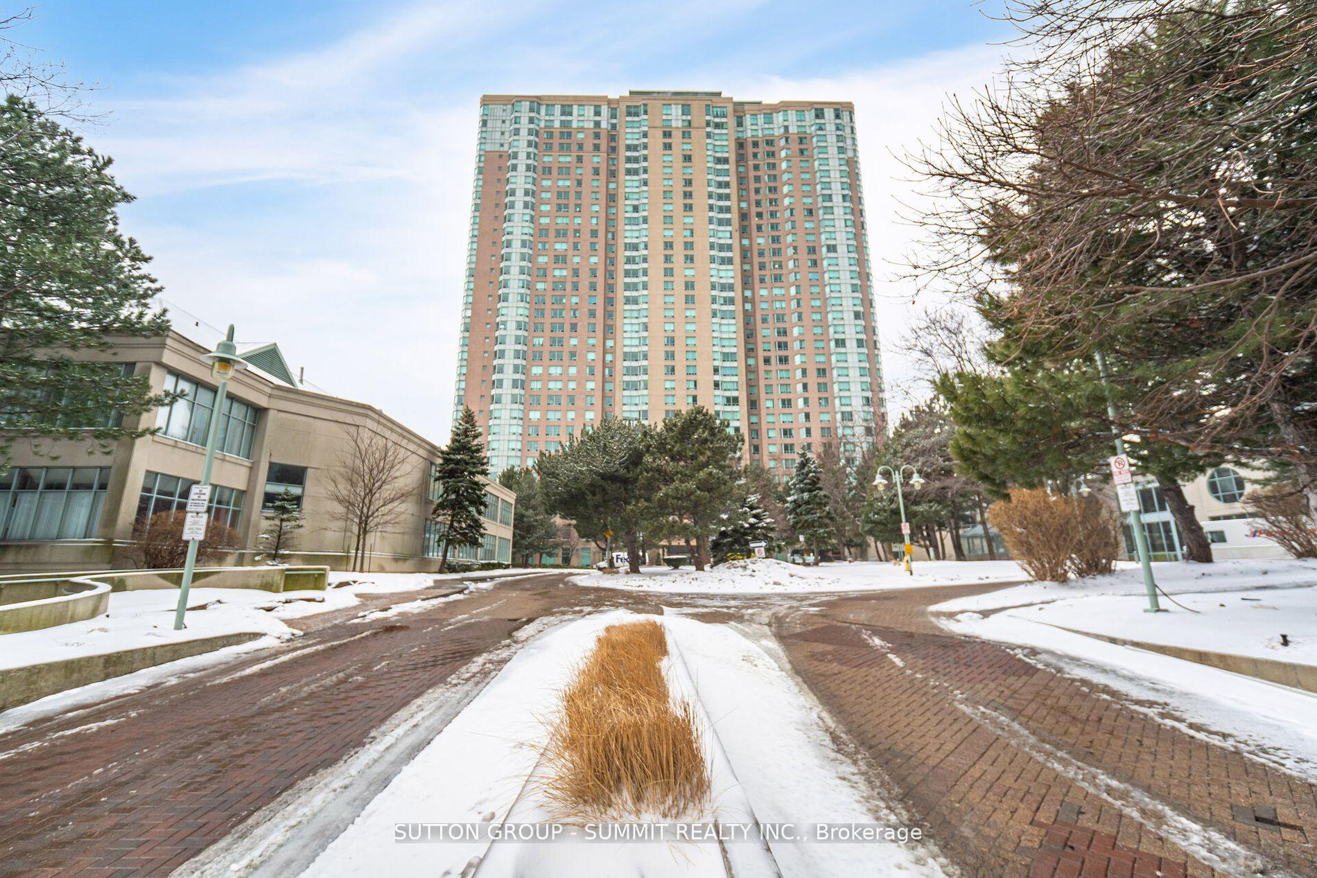 1 Bedroom Condo at 68 CORPORATE, Toronto For sale