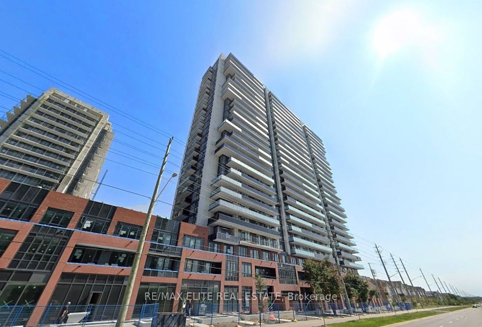 2545 Simcoe