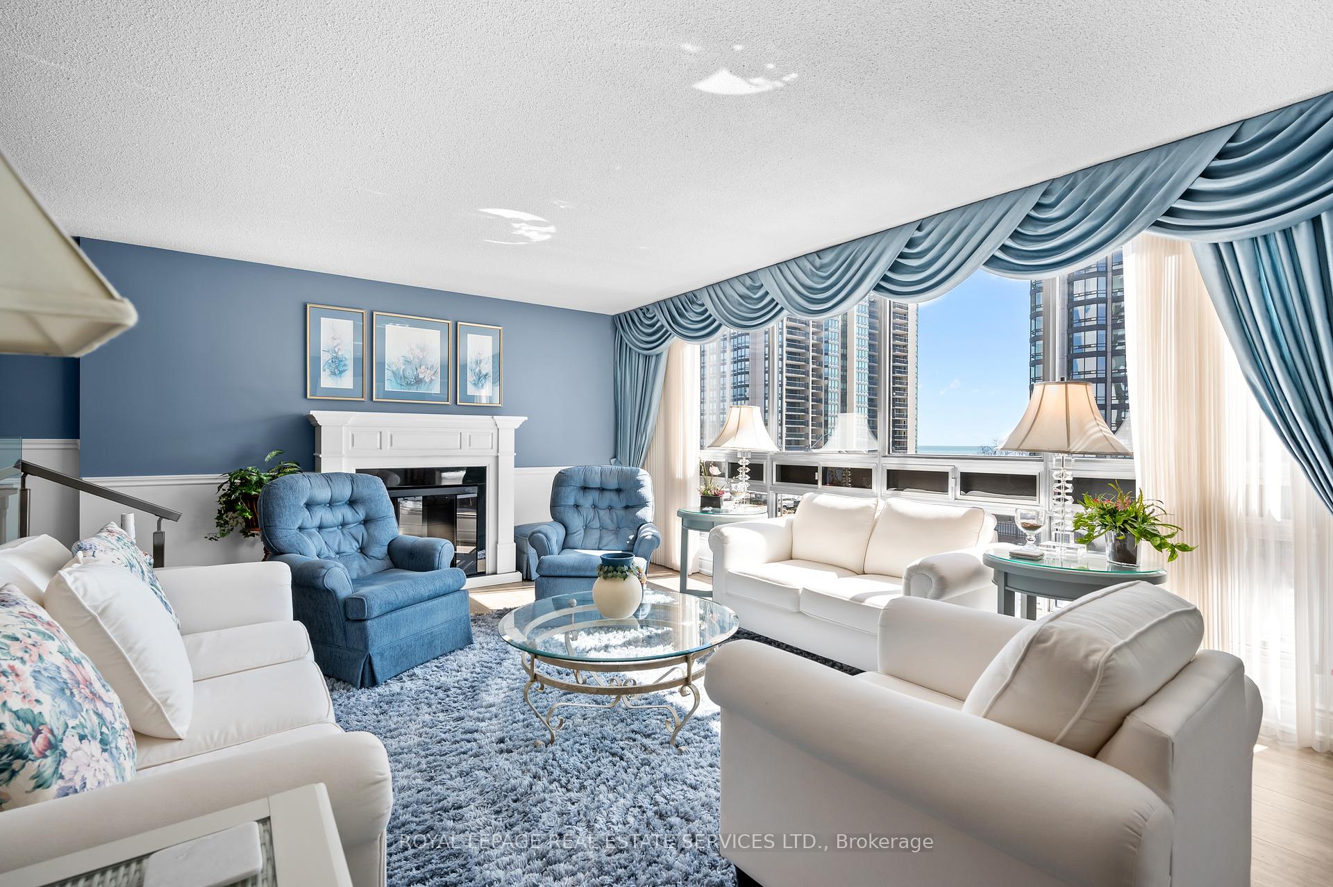 2 Bedrooms Condo at 2185 Marine,  Oakville For sale