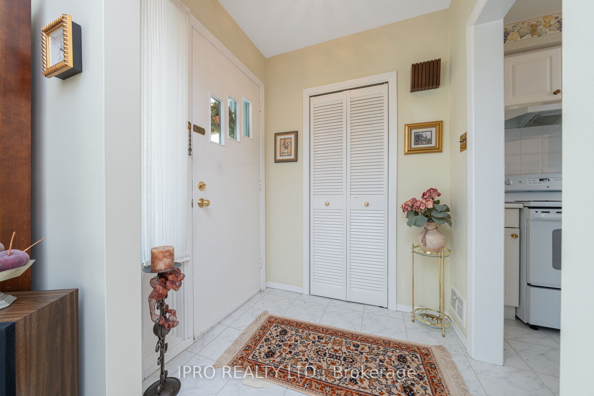 32 Cloverhill Road