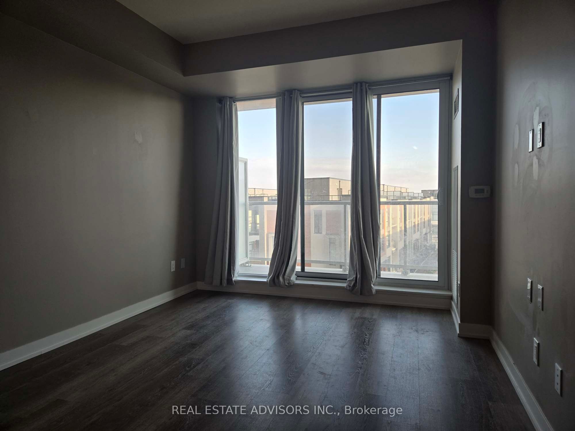 2 David Eyer Road, #422