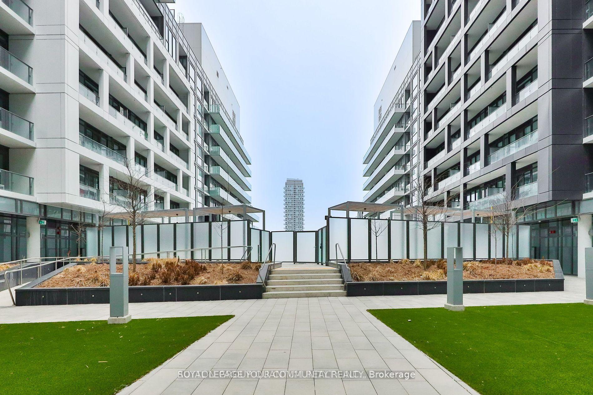 2 Bedrooms Condo at 60 Princess,  Toronto For sale