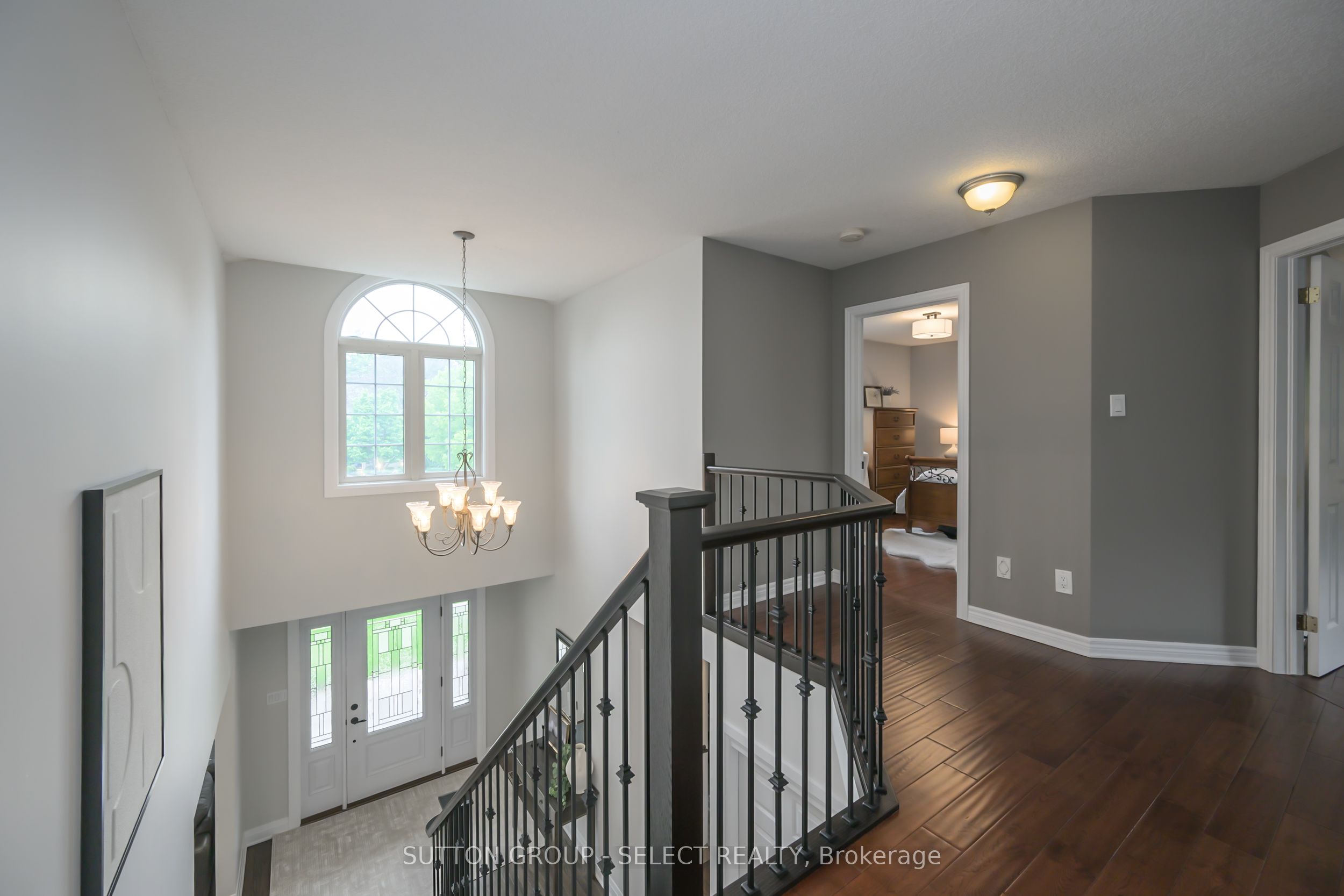 42 Pinebrook Court
