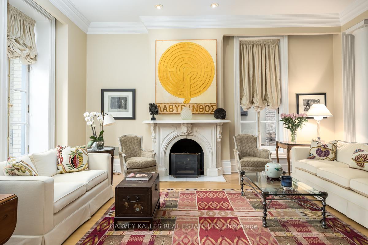 37 Heath Street W