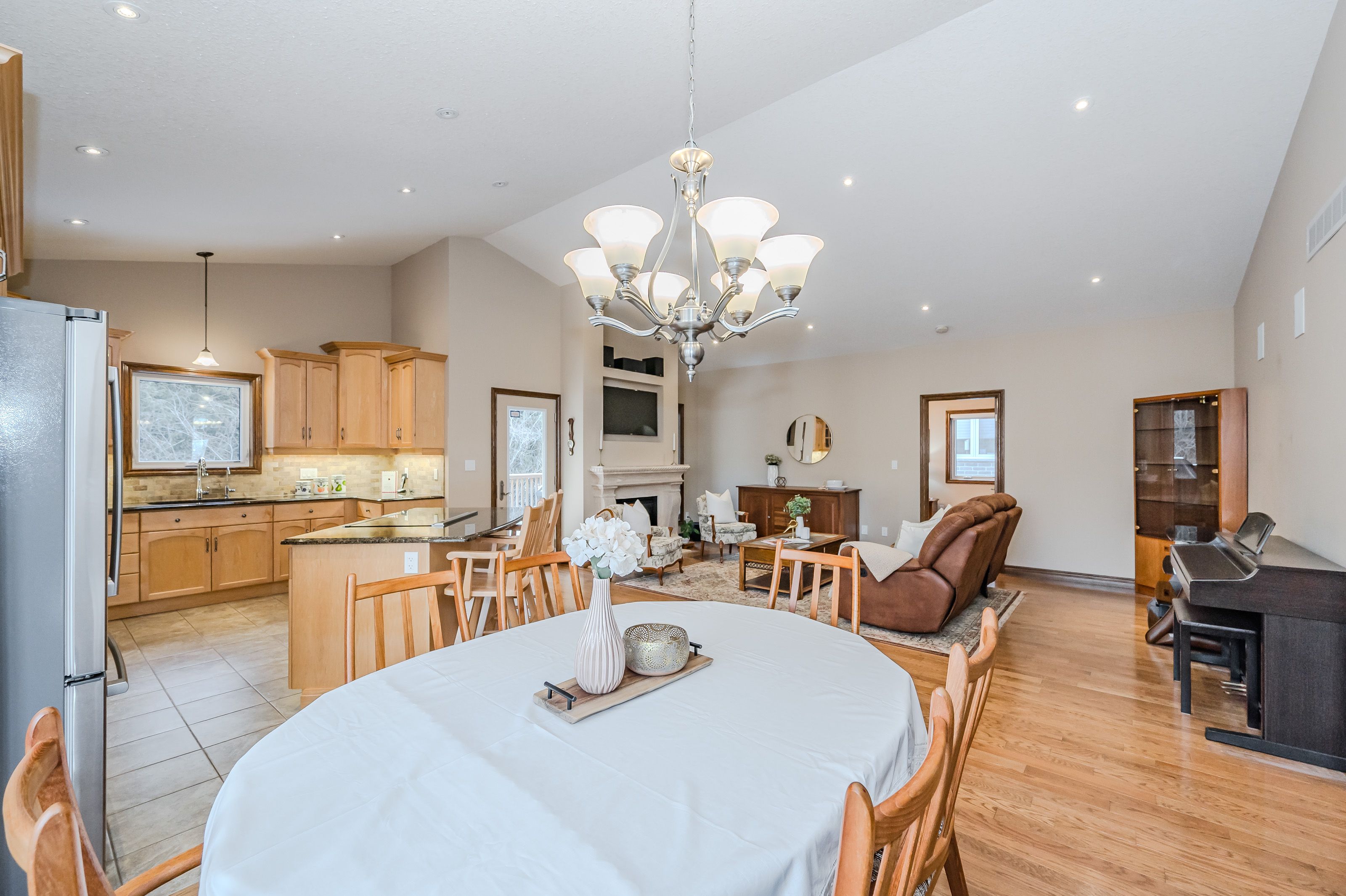 15 Valley Road 19