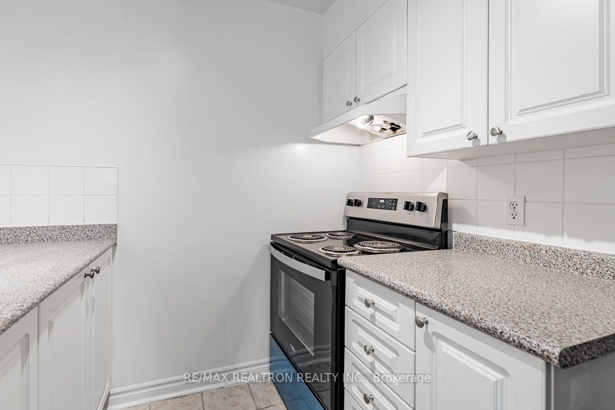 1401 Dupont Street, #116