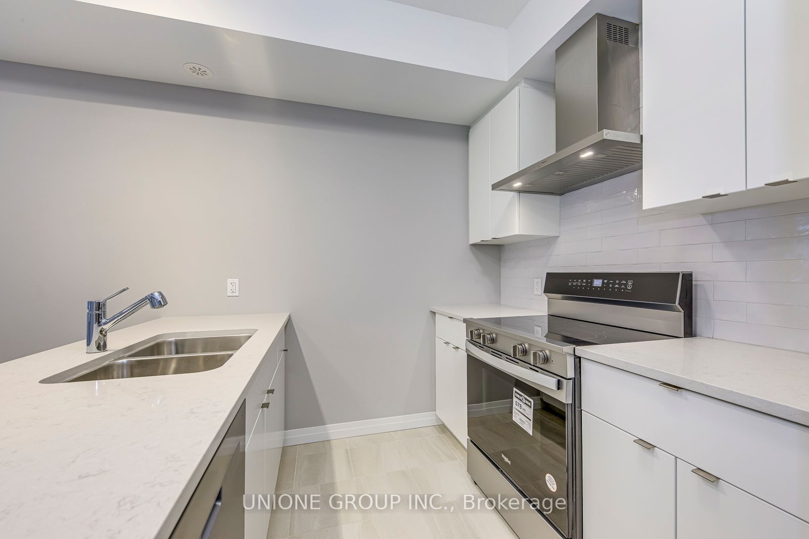 85 Thatcher Drive, #N/A