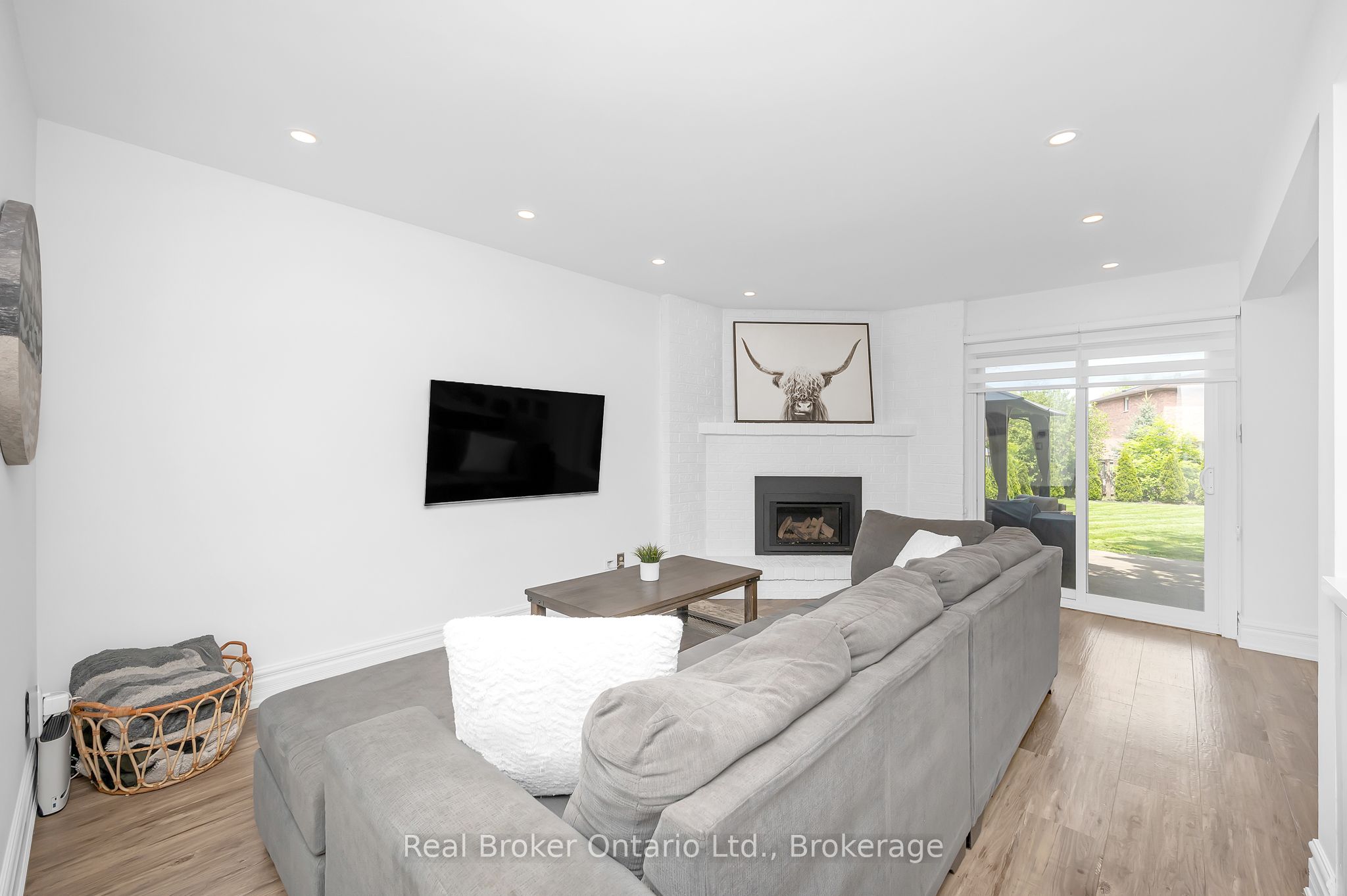 353 Macintosh Drive