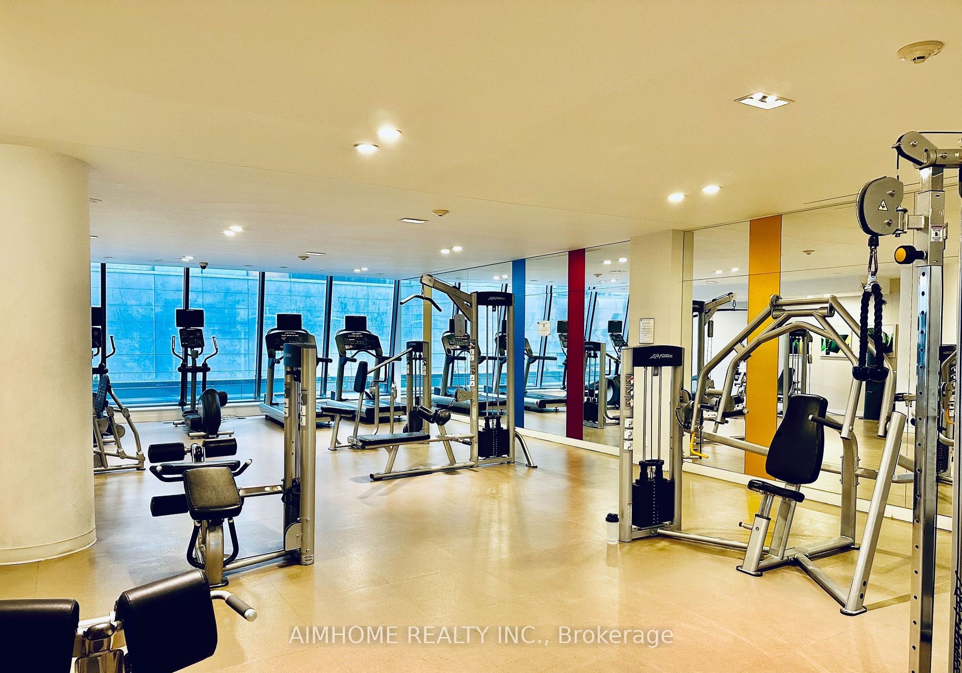 832 Bay Street, #2405