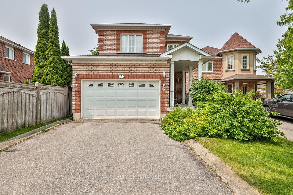 3 Jack Kenny Court