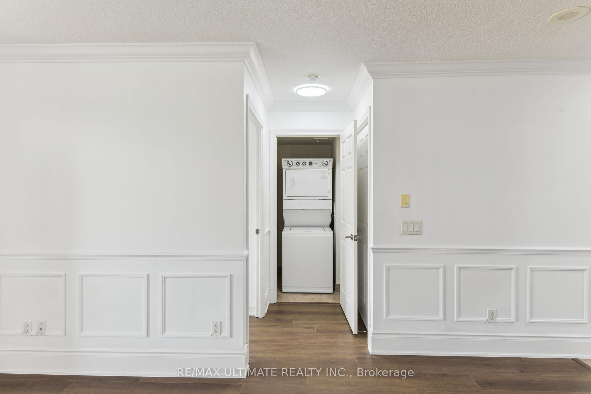 1 Bedroom Condo at 2325 Central Park, Oakville For sale