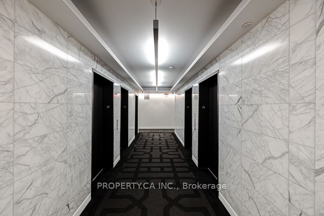 90 Park Lawn Road, #2811