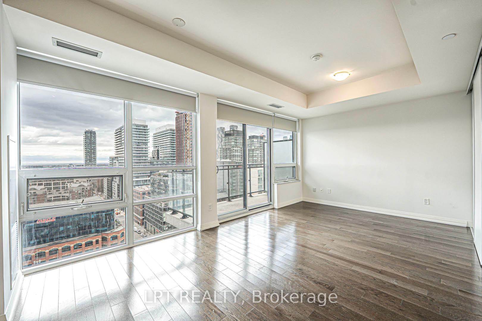 Condo at 460 Adelaide,  Toronto For sale