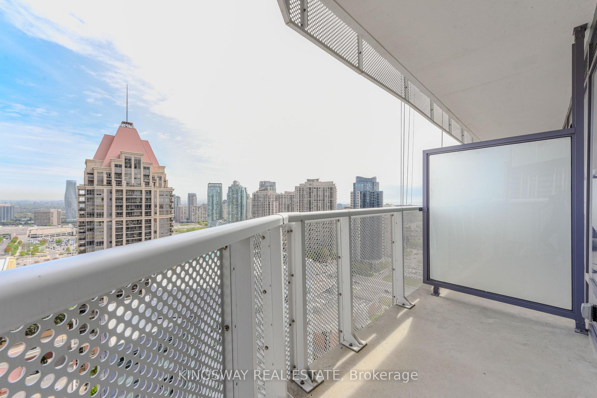 2 Bedrooms Condo at 4065 Confederation, Mississauga For sale