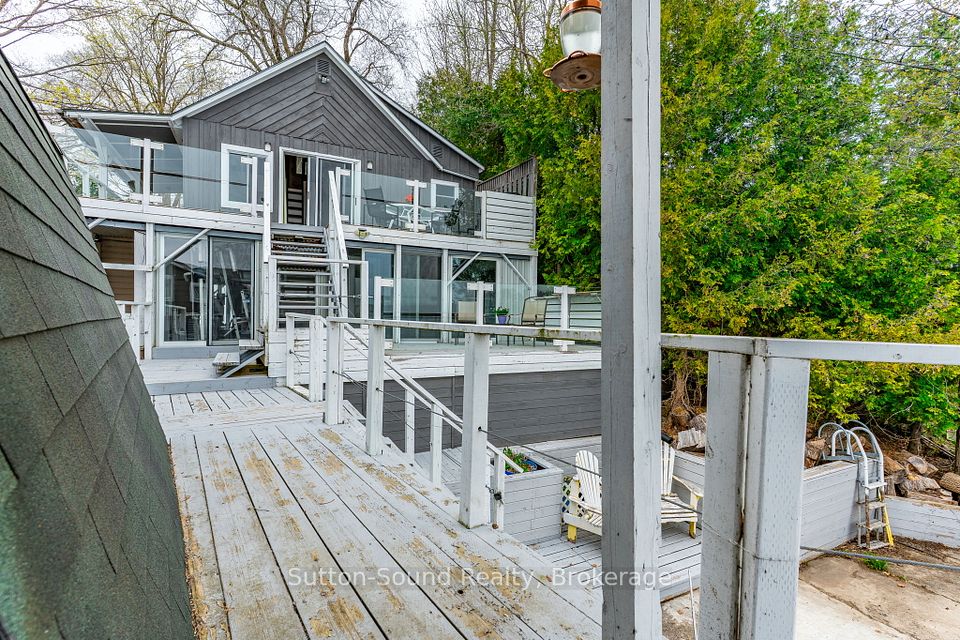 24 Islandview