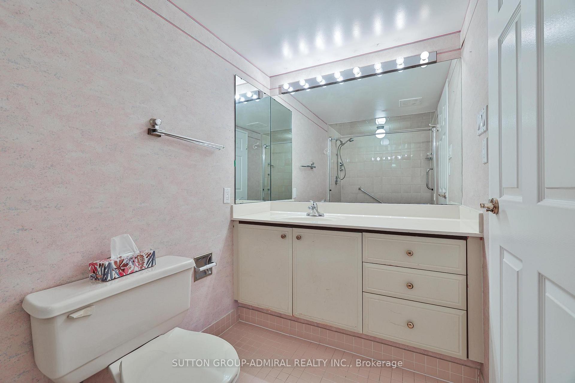 3 Bedrooms Condo at 131 Torresdale, Toronto For sale
