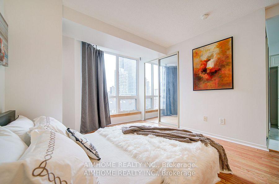 1 Bedroom Condo at 1055 Bay, Toronto For sale
