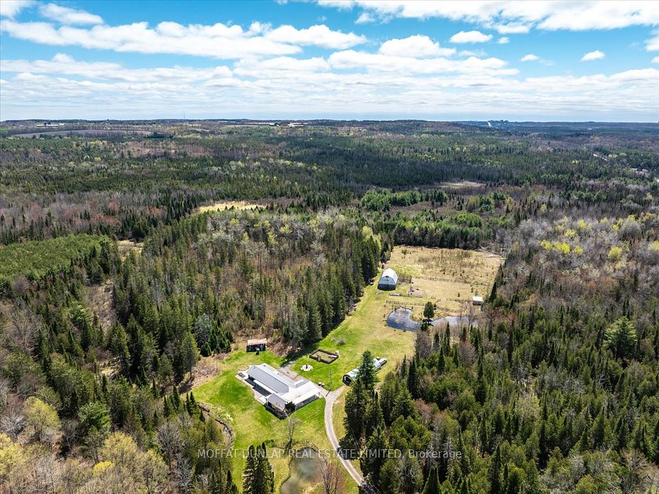 1076 Beaver Lane