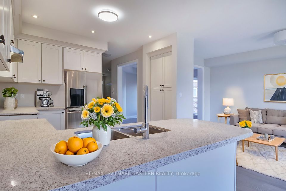 30 Coldbrook