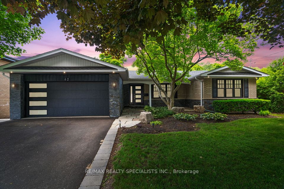 42 Heathview