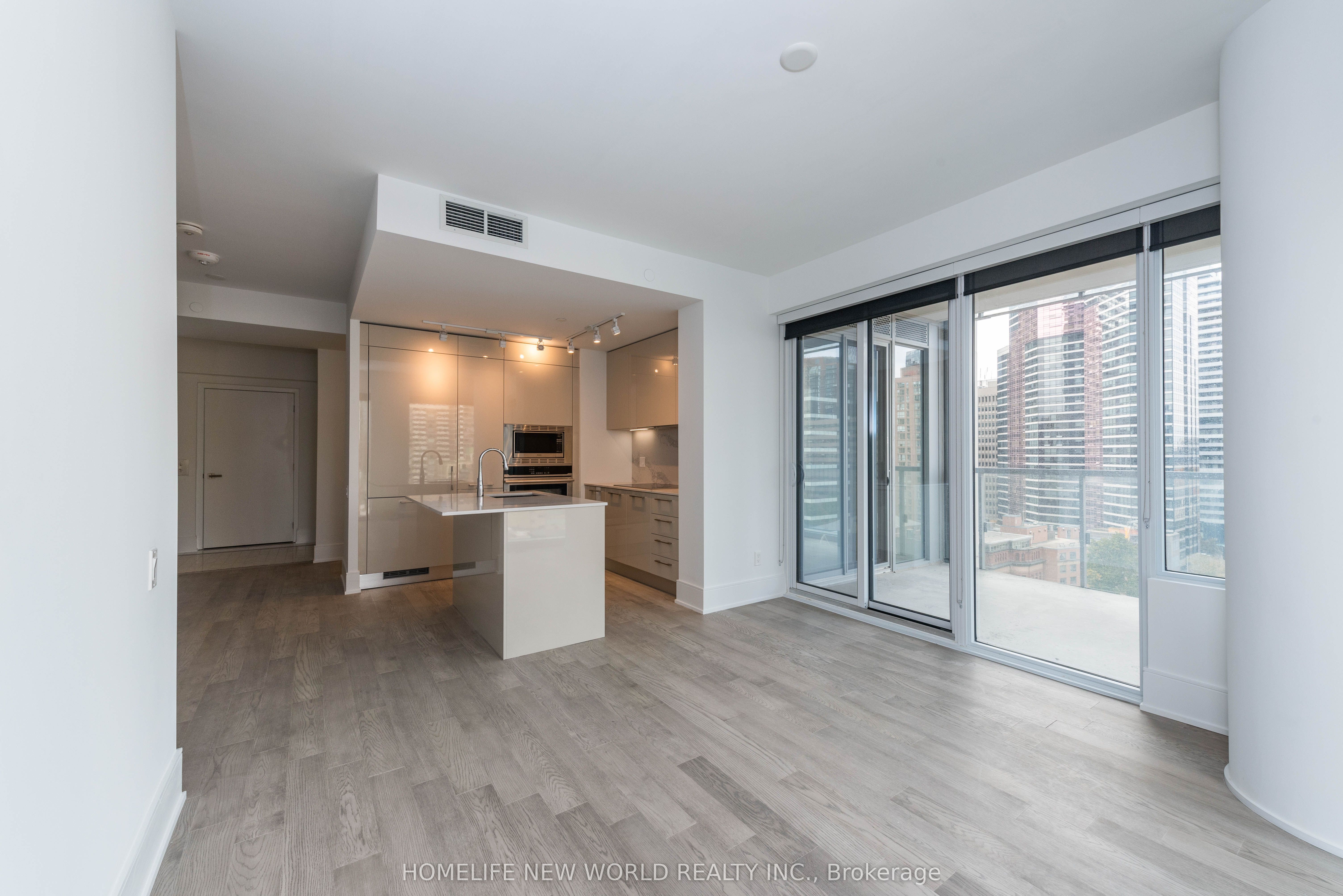1 Gloucester Street, #1116