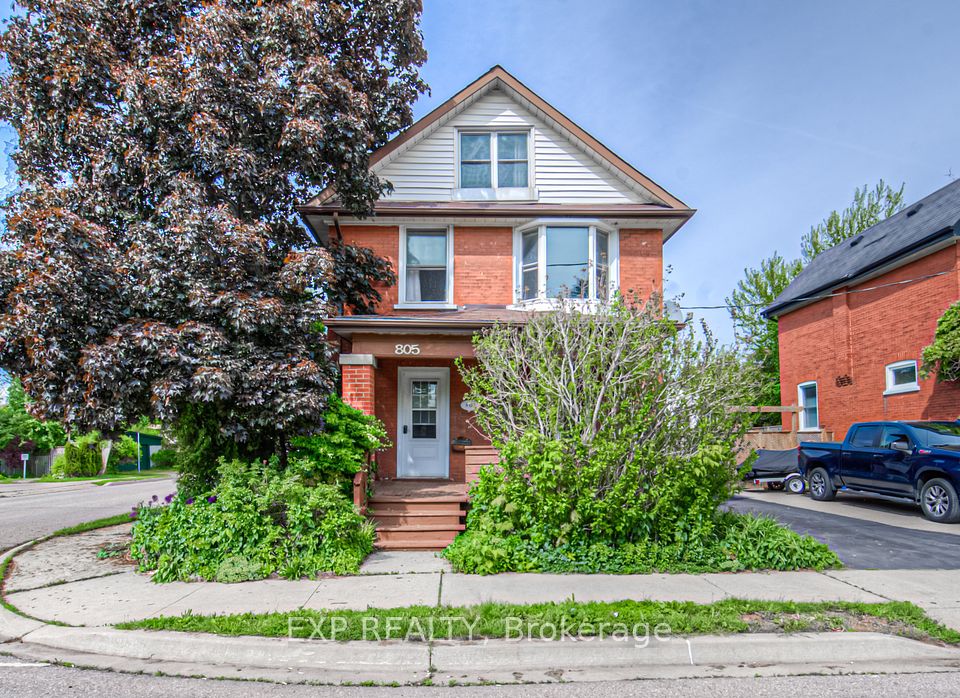 805 William