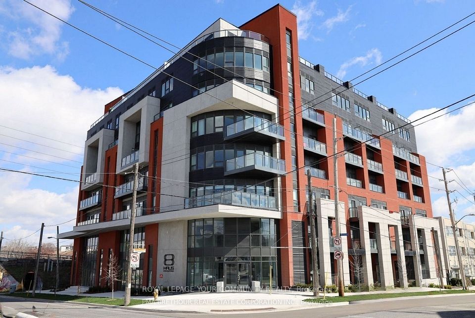 2433 Dufferin