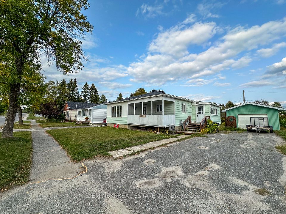 1262 Victoria