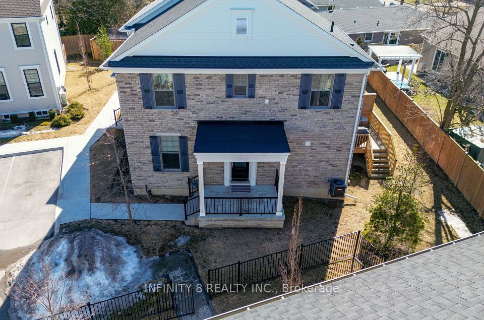 7 ASPEN COMMON, St. Catharines, ON L2S 2B3