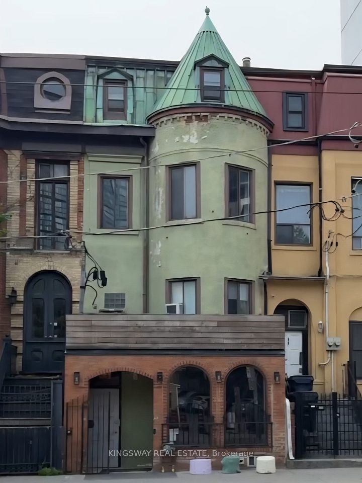 237 Dundas Street