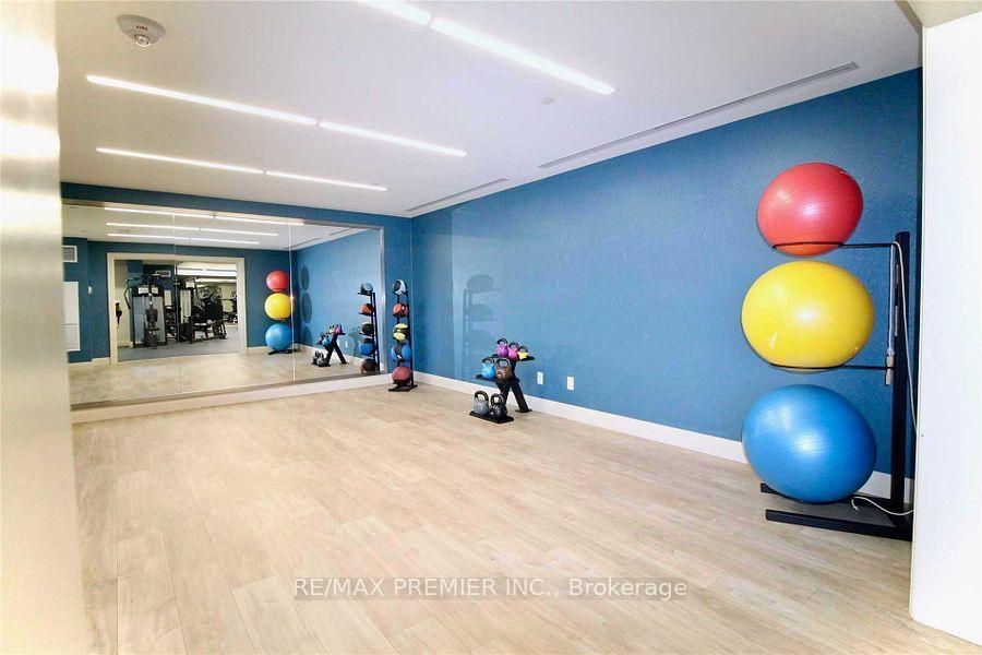 1 Bedroom Condo at 3600 Highway 7, Vaughan For sale