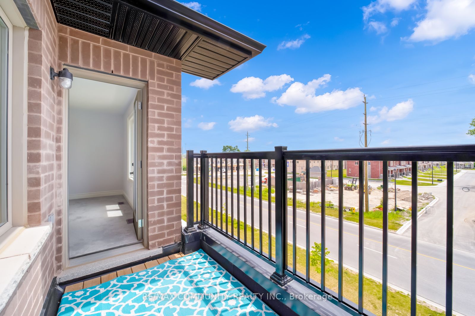 16 Alan Williams Trail