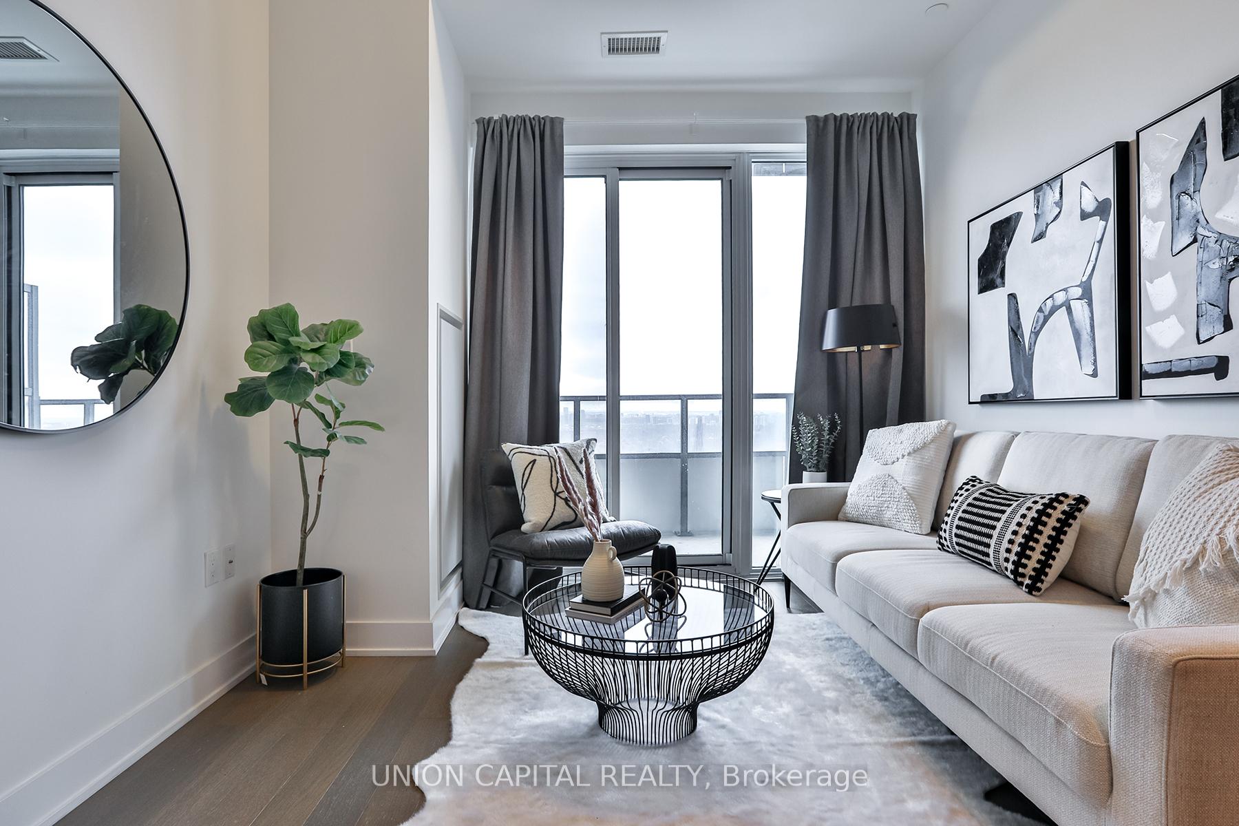 2 Bedrooms Condo at 20 Shore Breeze, Toronto For sale