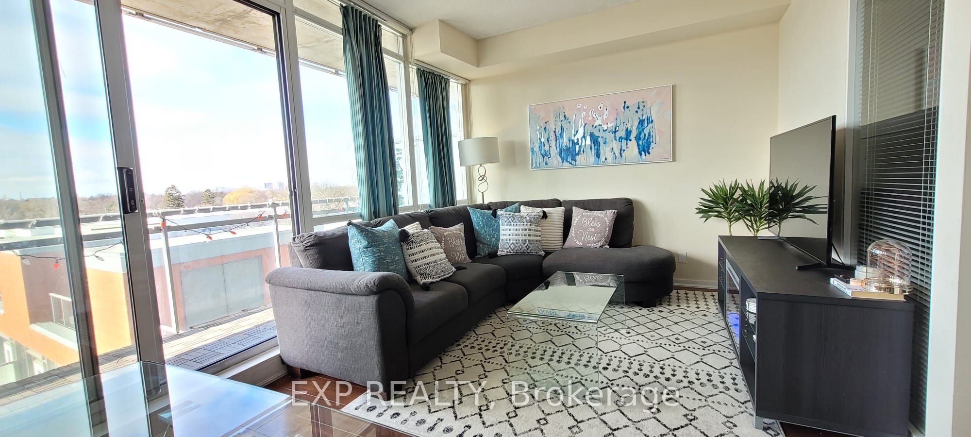 30 Canterbury Place, #701