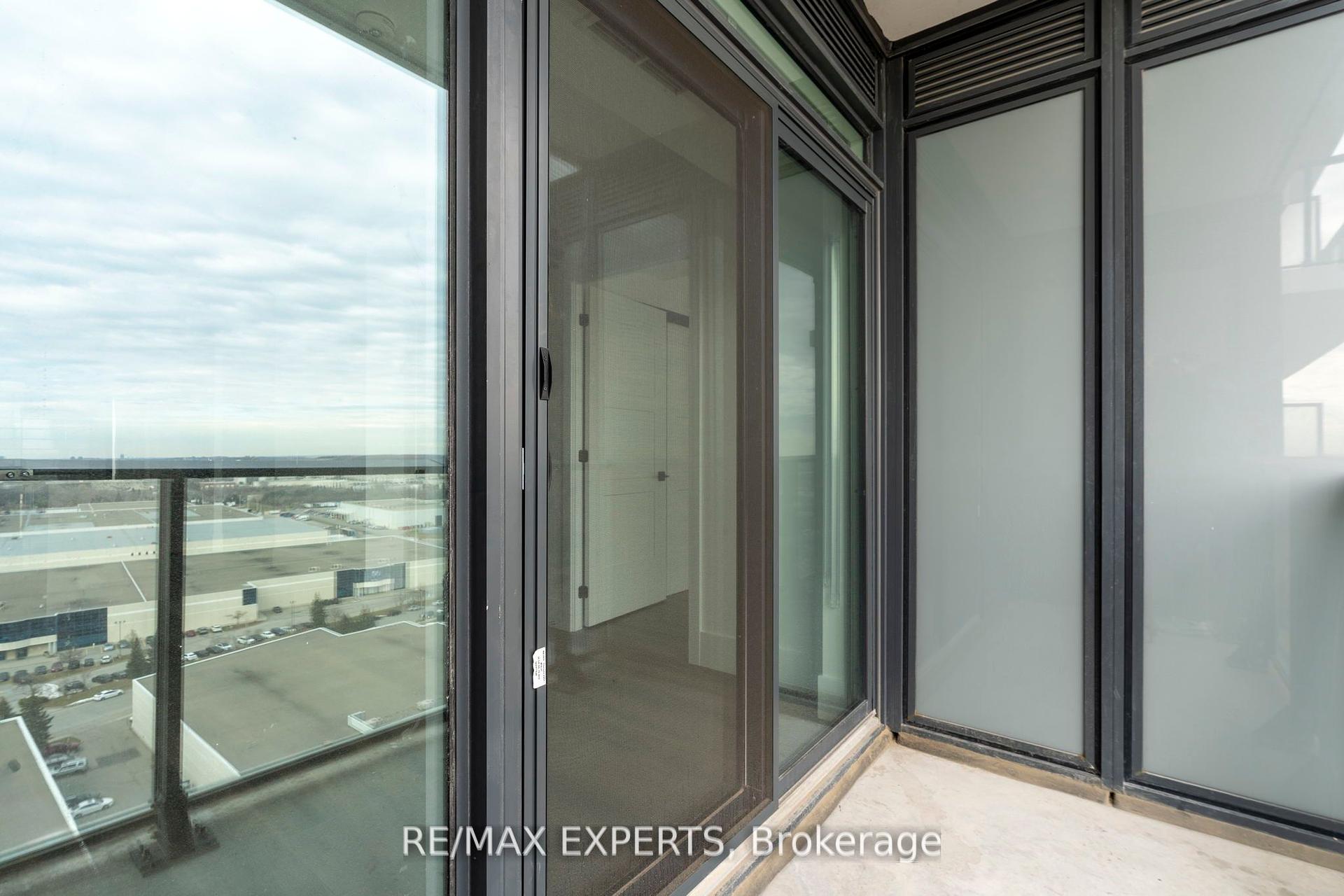 1 Bedroom Condo at 9000 Jane, Vaughan For sale