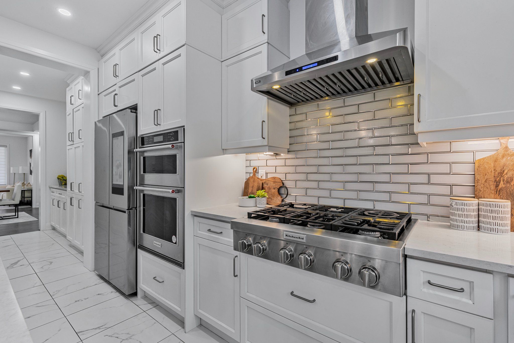 1411 Lobelia Crescent