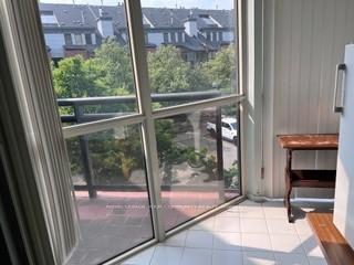 2 Bedrooms Condo at 100 Arbors, Vaughan For sale